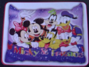 beli bantal selimut motif anak micky mouse and friends mickey mouse and friends balmut murah diskon